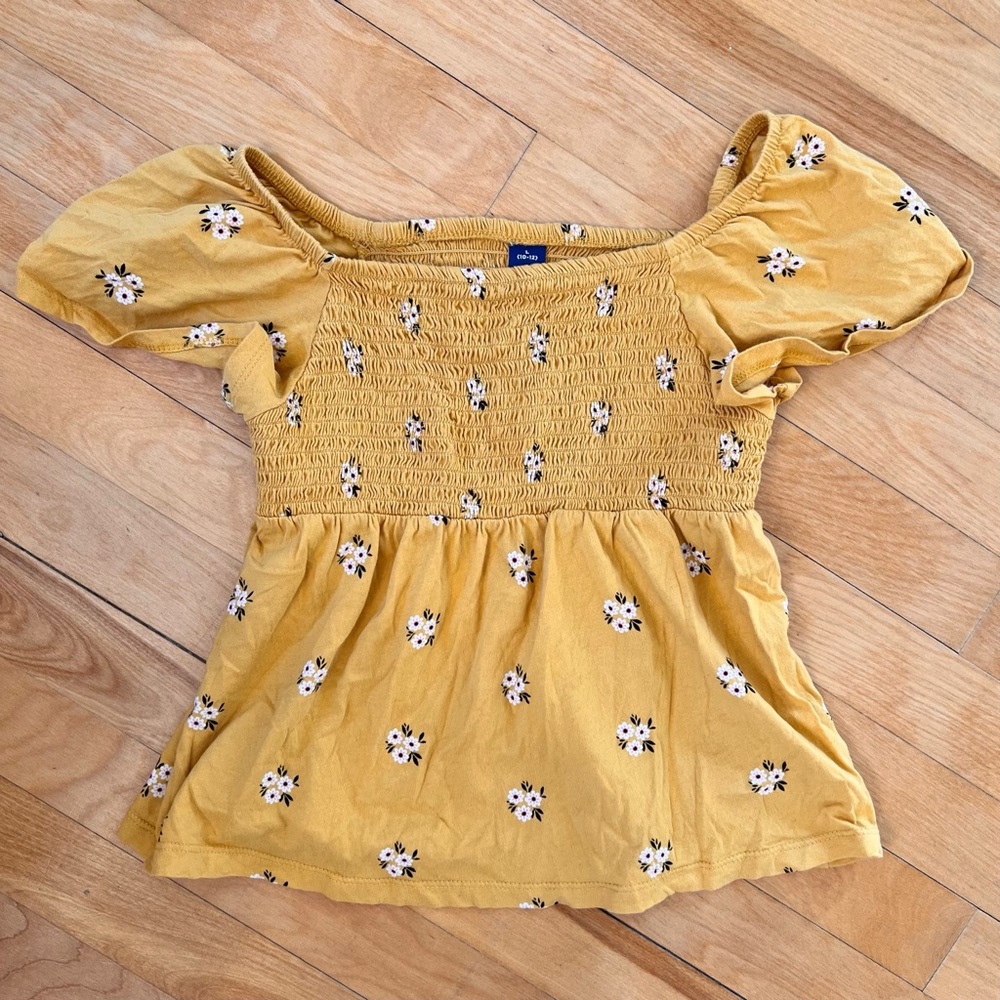 Old Navy Floral Smocked Top - L